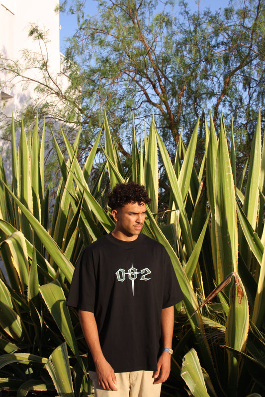 Camiseta Oversize Only Local "082"